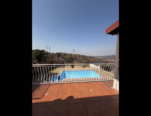 3 BEDROOM HOUSE FOR SALE IN RISANA
